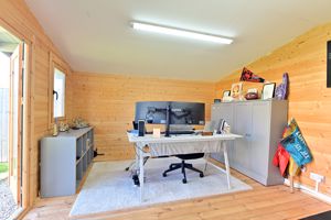 Photo 28- click for photo gallery